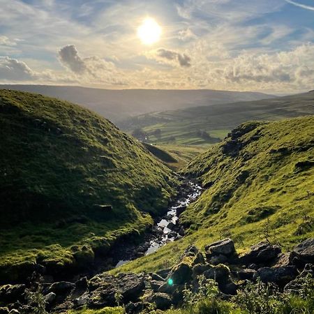 The White Lion Inn Buckden  المظهر الخارجي الصورة